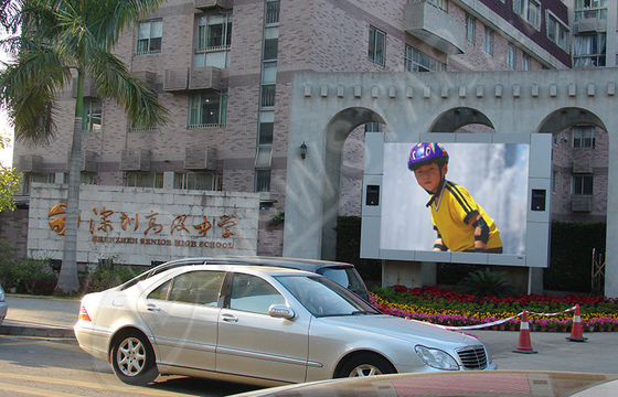 High Resolution P7.2 Outdoor SMD LED Display Screen for Commercial Advertising