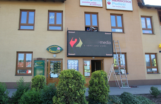 10mm High brightness Front Service LED Display , Wall Mounted